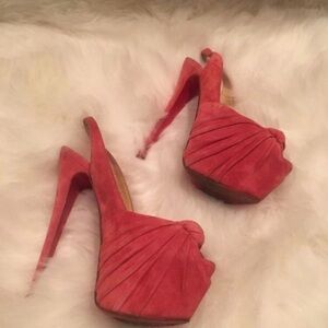 Christian Louboutin ‘Miss Benin’